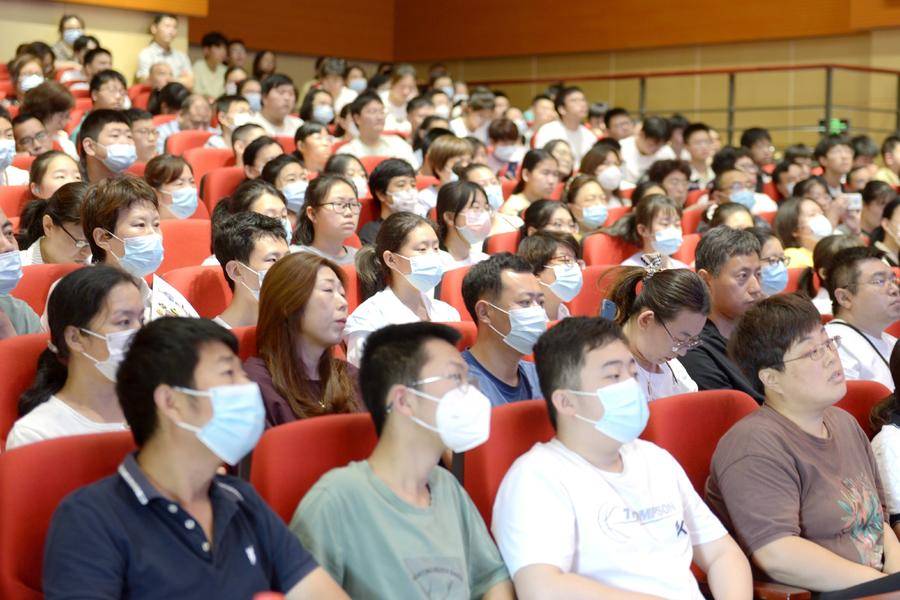 烟台三中教师招聘_烟台三中新校区招聘_烟台三中招聘信息