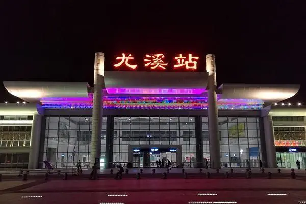 烟台南到荣城动车_烟台南一荣成动车时刻表_烟台南到荣成动车时间点