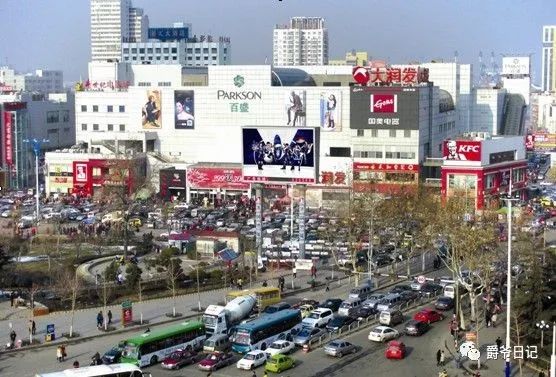烟台火车站到工商学院多远_烟台工商学院公交路线_从山东工商学院西校区到烟台火车站坐几路公交车