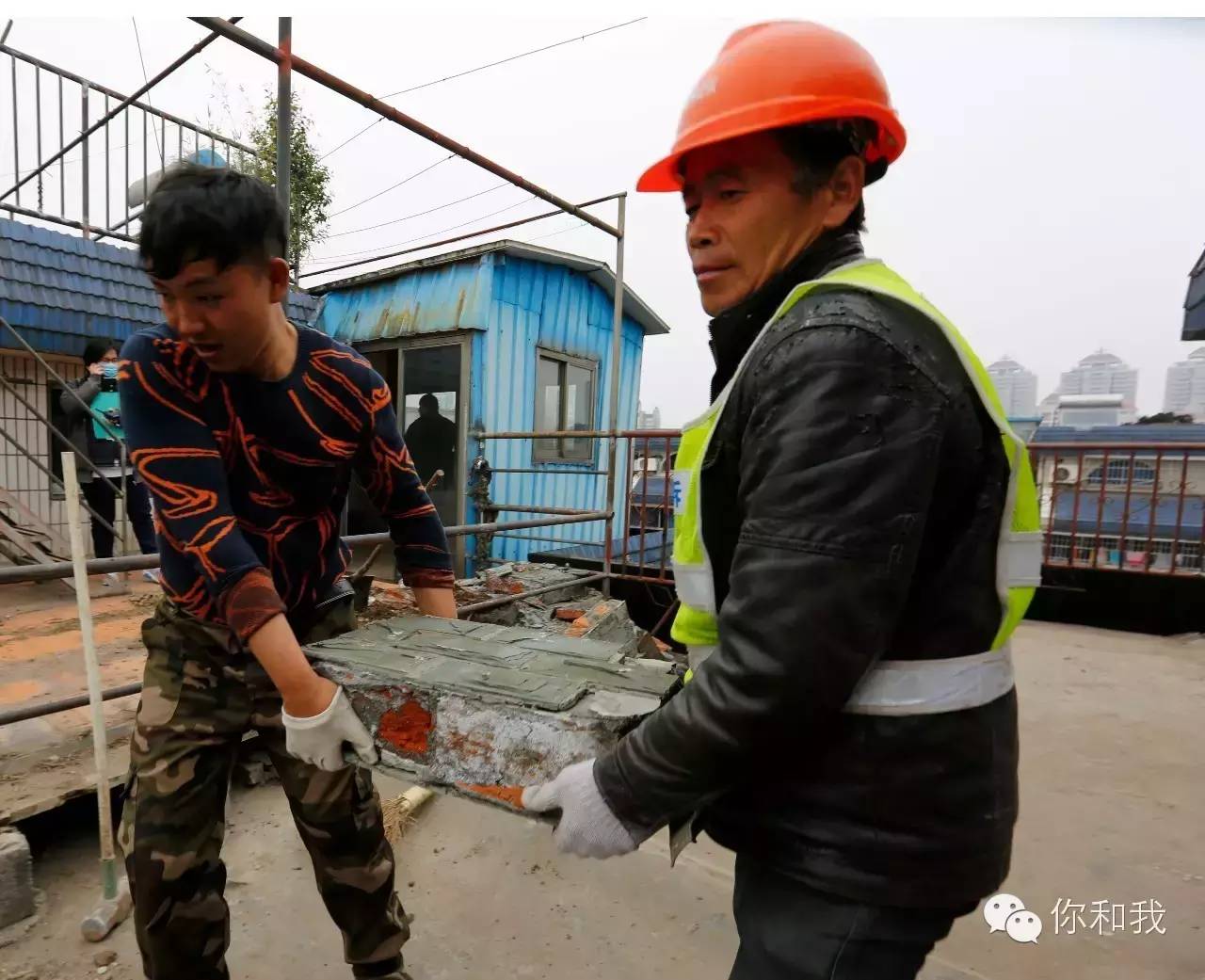 彩钢房高层楼顶建什么好_高层楼顶建彩钢房_彩钢房高层楼顶建什么