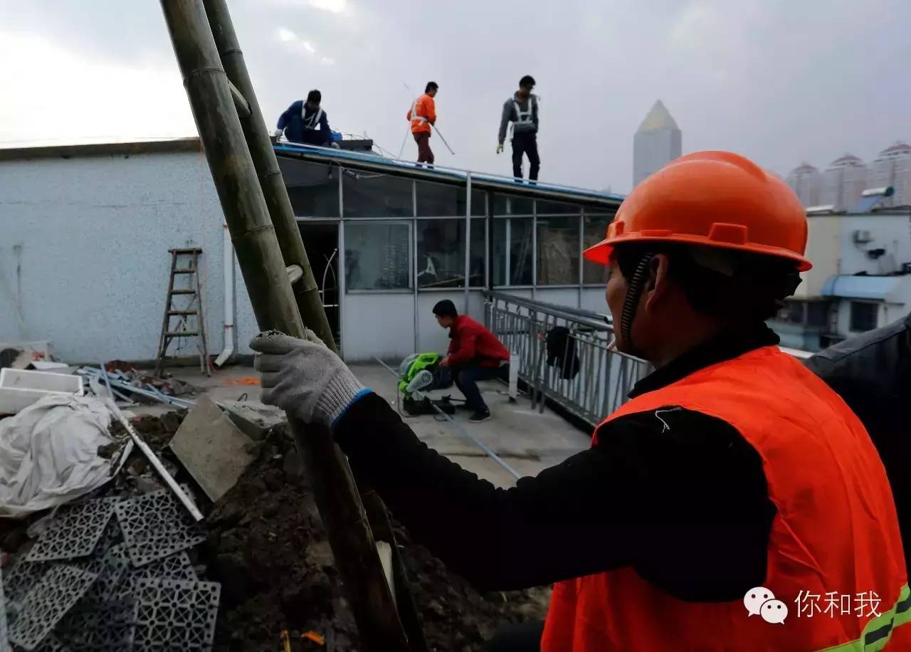 彩钢房高层楼顶建什么好_彩钢房高层楼顶建什么_高层楼顶建彩钢房