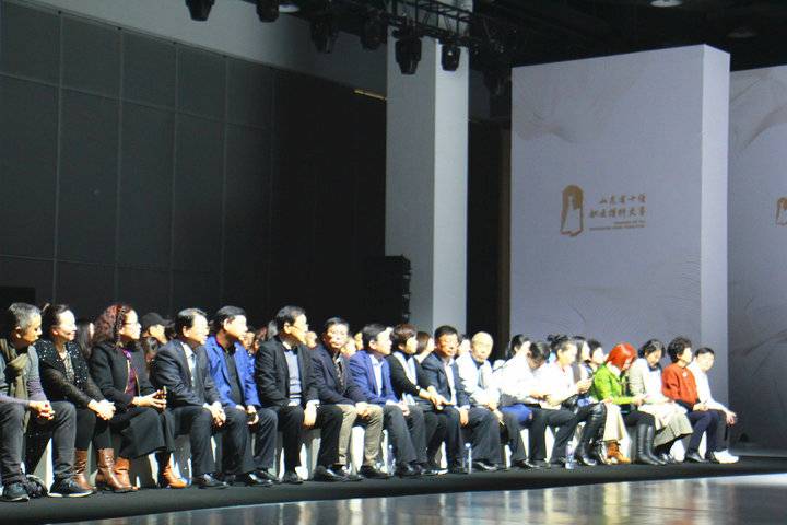 烟台市模特公司_烟台平面模特招聘_烟台模特平面招聘最新信息