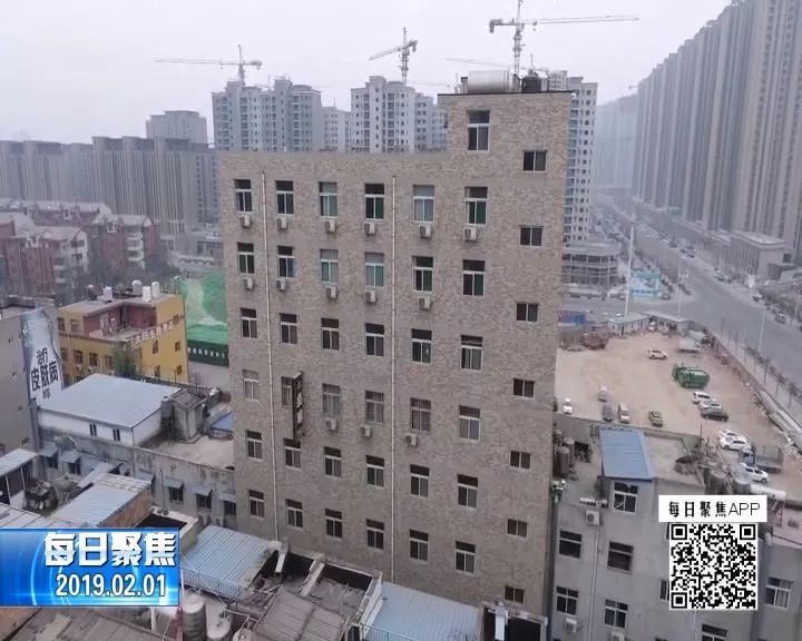 彩钢房高层楼顶建高层好吗_彩钢房高层楼顶建什么好_高层楼顶建彩钢房