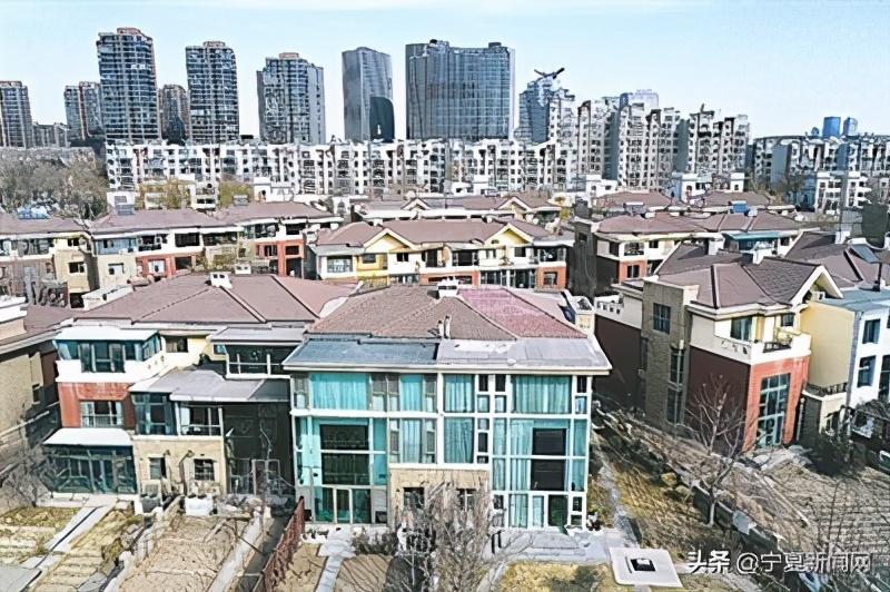 楼顶彩钢房搭建_彩钢房高层楼顶建什么_高层楼顶建彩钢房