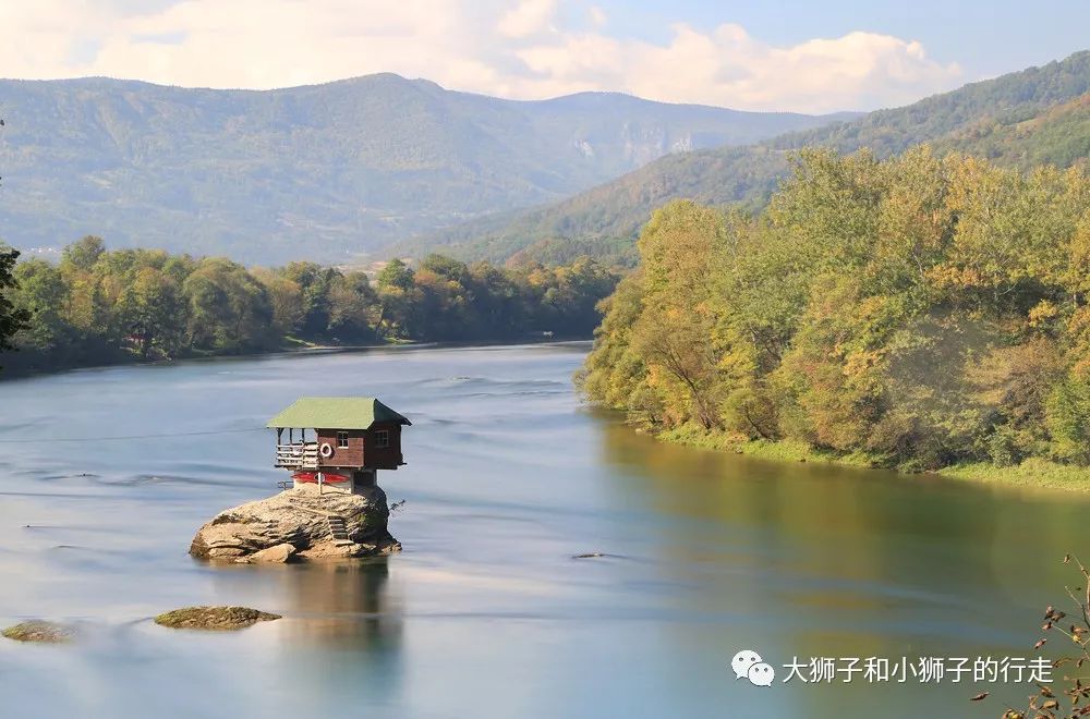 波罗的海三国 人文_波罗的海三国人口数量_波罗的海三国人墙