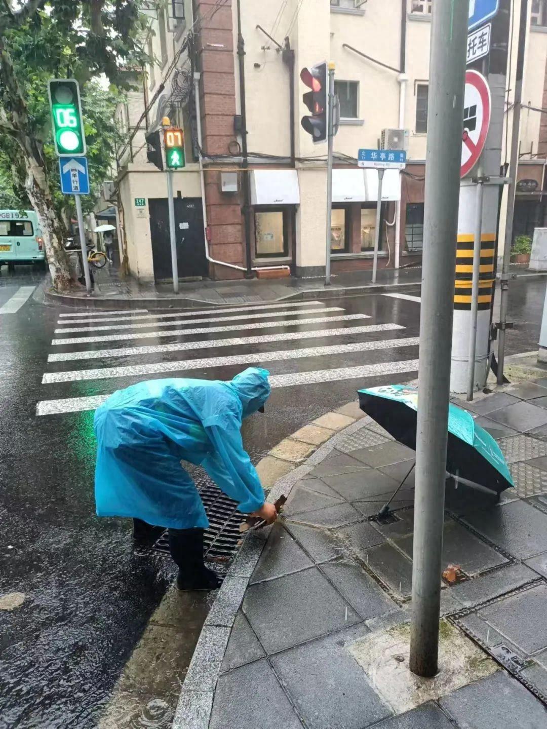 台风送温暖__一年级下册百数格填数