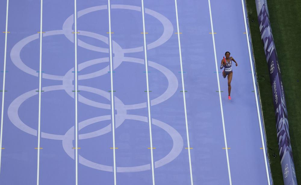 巴黎奥运会 | 田径综合：乌干达名将切普特盖男子万米夺冠 美国刷新4X400米混合接力世界纪录_巴黎奥运会 | 田径综合：乌干达名将切普特盖男子万米夺冠 美国刷新4X400米混合接力世界纪录_