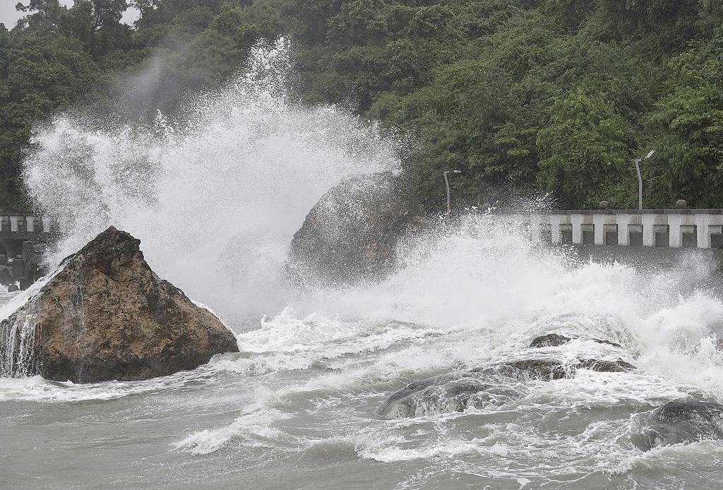 登陆山东的台风叫什么名字__河北连发三个红色预警