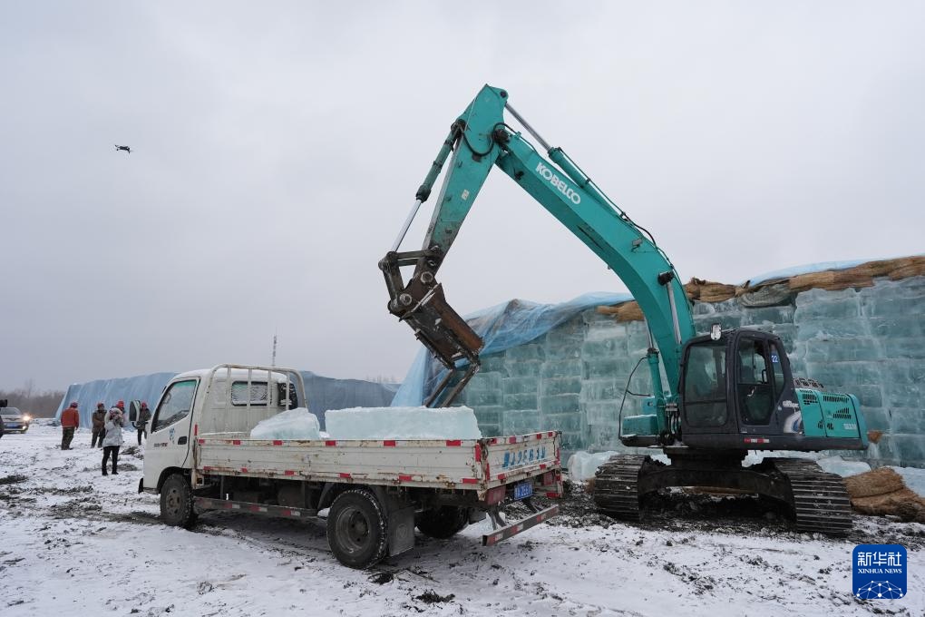 哈尔滨冰雪宣传片__哈尔滨冰雪建造节