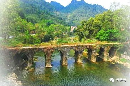 国内夏季旅游胜地_国内夏季旅游景点排行前十对比_夏季旅游景点排行国内