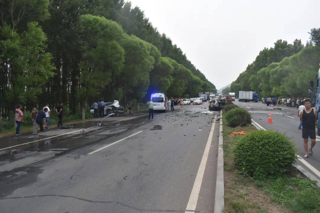 成都道路交通事故认定书 到兴隆镇哪里盖章_北京到古北水镇的交通_交通逃逸事故怎么认定