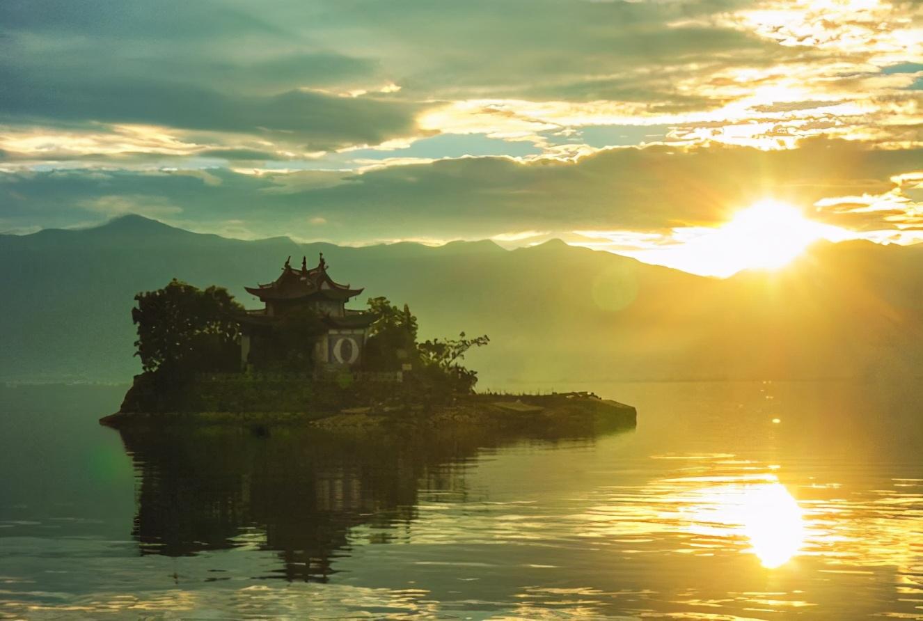 大理双廊旅游自驾游攻略_大理旅游攻略必去景点双廊_大理双廊两日游攻略