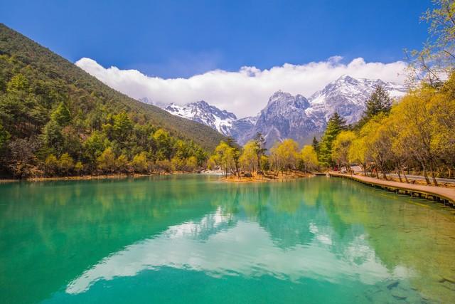 云南冬天旅游必去的景点_云南冬天旅游攻略_云南攻略冬旅游天气如何