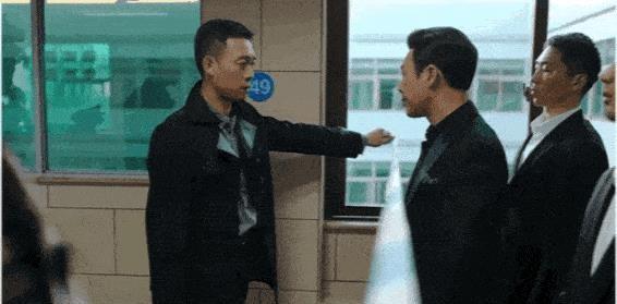 好看的职场争斗电视剧_职场争斗电视剧排行榜_职场电视剧大全