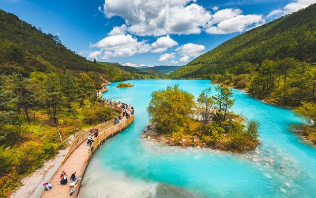 云南冬天旅游攻略_云南冬天旅游必去的景点_云南攻略冬旅游天气怎么样