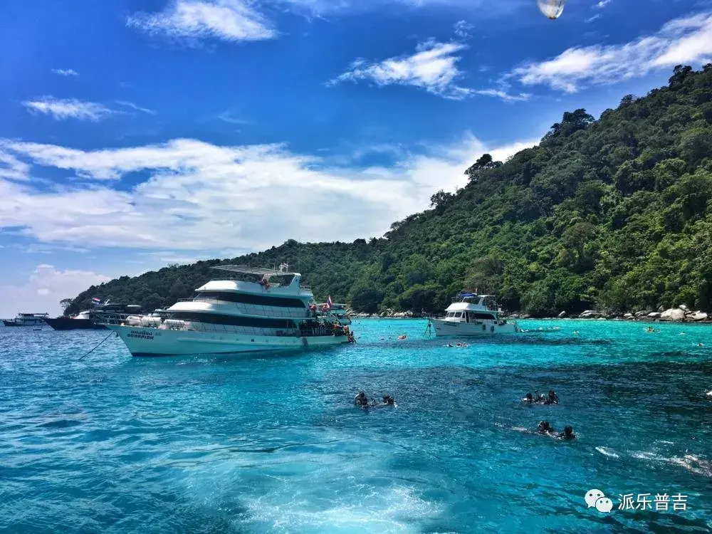 泰国普吉岛芭东海滩酒店推荐_普吉岛芭东旅游攻略_普吉岛芭东海滩图片