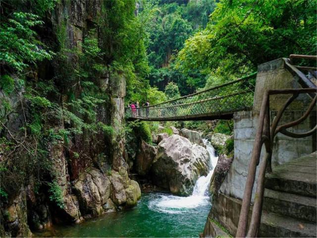 诸暨到嵊泗列岛去哪里坐船_嵊泗到诸暨怎么走_诸暨到嵊泗旅游攻略