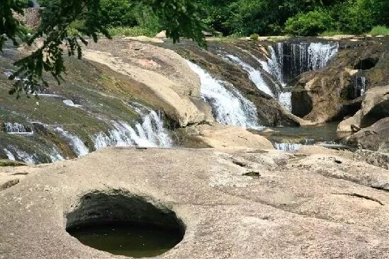 九鲤湖攻略_九鲤湖旅游攻略_九鲤湖有什么好玩的