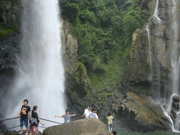 九鲤湖旅游攻略_九鲤湖攻略_九鲤湖有什么好玩的