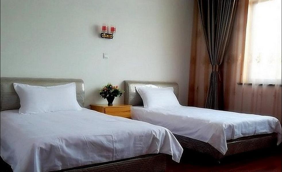 武夷山红高粱大酒店这家酒店设施齐全，安静舒适