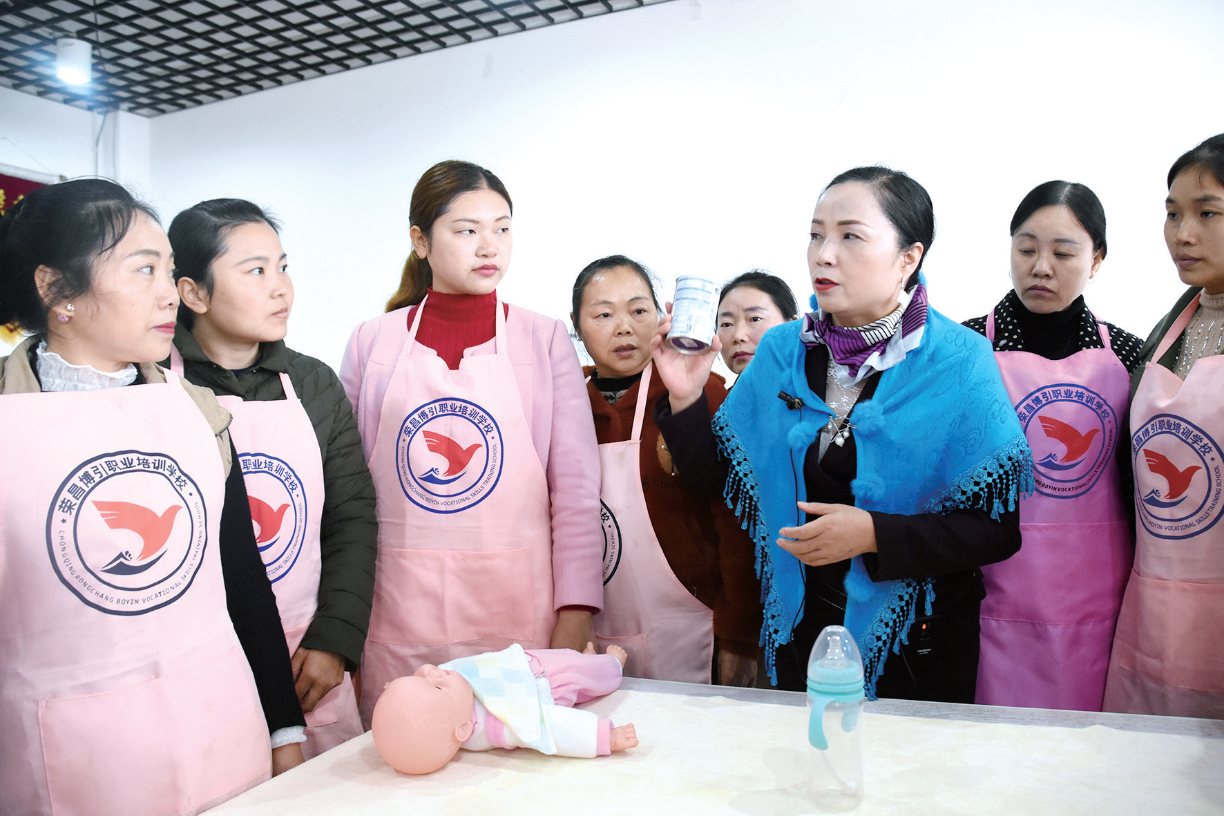 家政类培训证书哪些单位发证_家政培训证书认证机构_家政服务职业培训结业证书