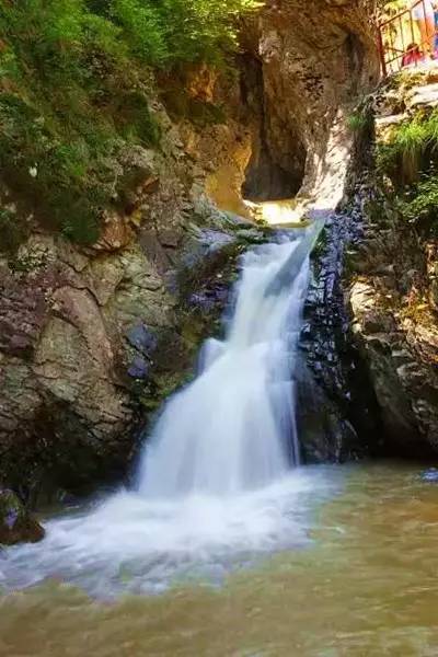 建昌龙潭大峡谷风景门票_建昌龙潭大峡谷旅游攻略_建昌龙潭大峡谷一日游