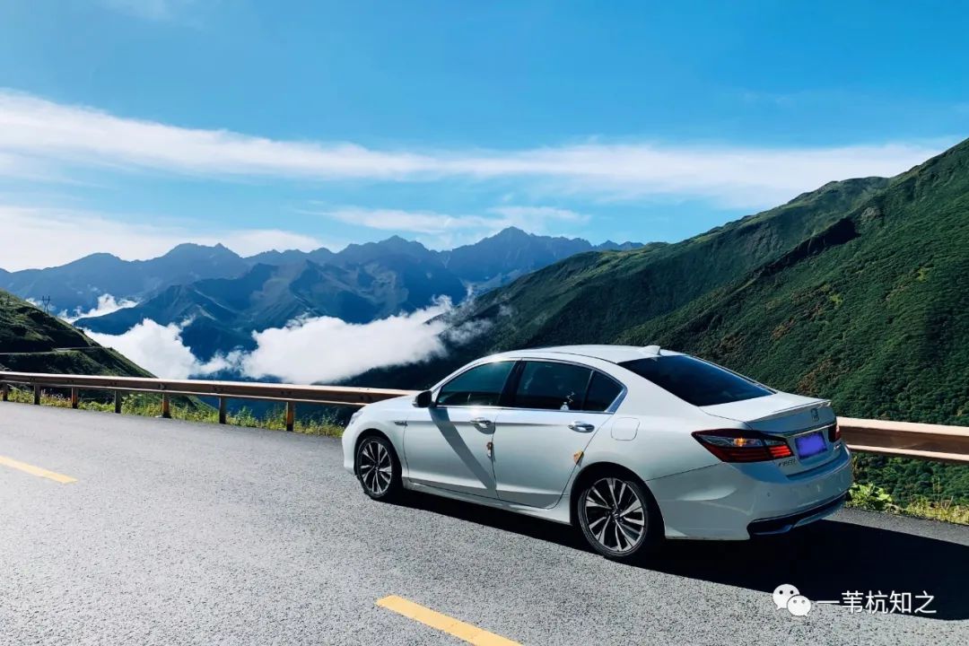 自驾四姑娘山旅游攻略_带姑娘旅游的说说_自驾攻略姑娘旅游山庄