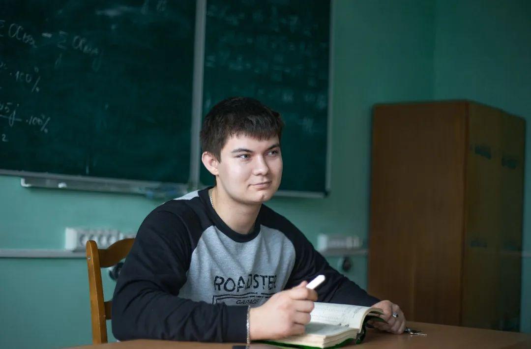 职场生存法则说说_职场生存法则的经典句子_职场优势生存10法则