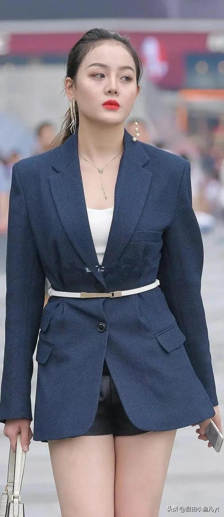 职场漂亮的女生_漂亮女性职场_职场漂亮女性怎么称呼