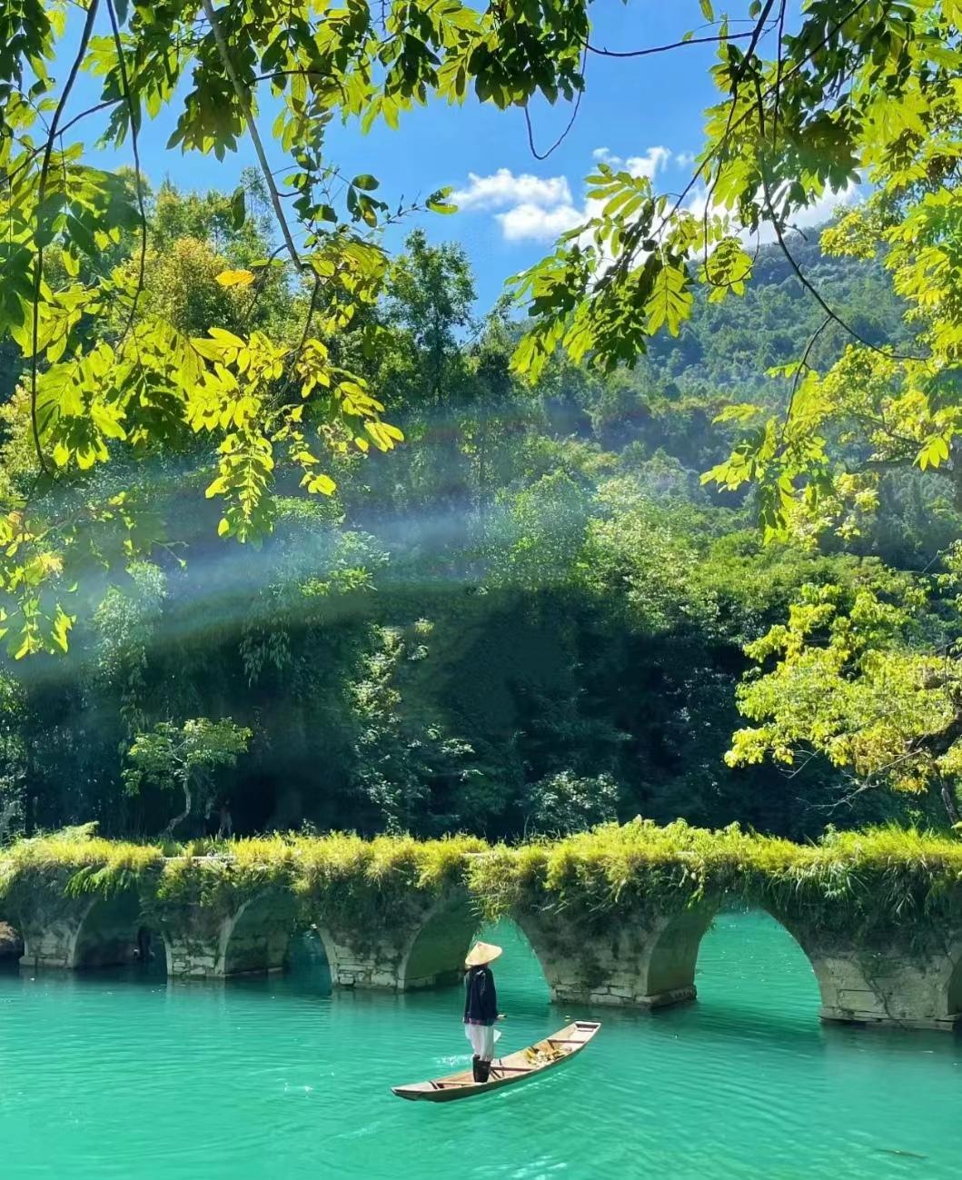 贵阳好玩景点图片_贵阳哪里好玩的景点_贵阳好玩景点排名