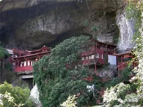 乐峰赤壁温泉度假村_乐峰赤壁景区门票_乐峰赤壁景区旅游攻略