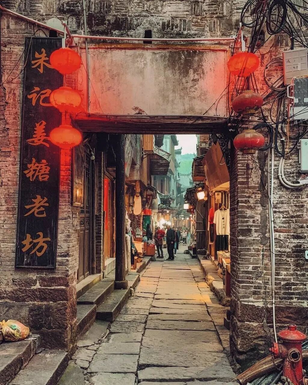 凤凰旅游景点门票价格_凤凰旅游景点攻略_凤凰城旅游攻略