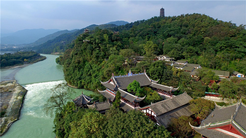 都江堰_都江堰简介_都江堰天气
