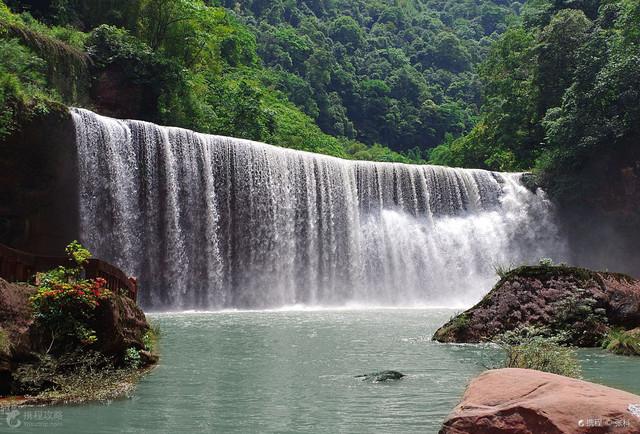 赤水丹霞旅游区·大瀑布|必玩的茅台，你去过几个？