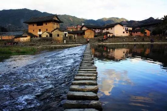 厦门旅游必去十大景点天气预报_厦门游玩攻略4天_游玩厦门攻略天气30天