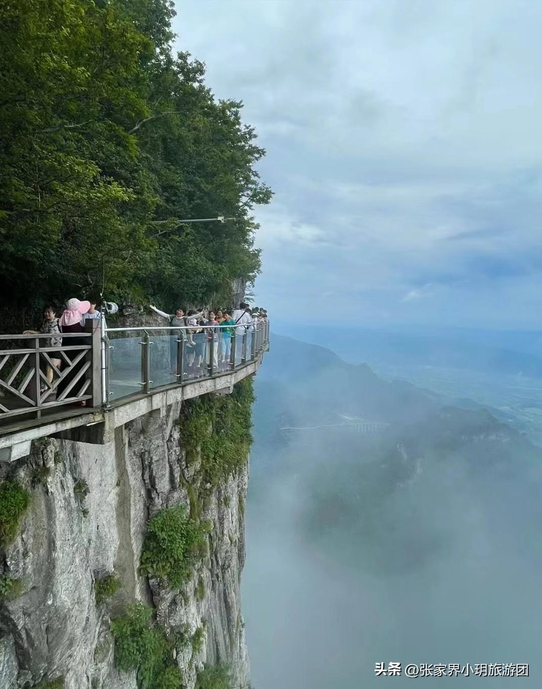 湖南凤凰旅游攻略_湖南凤凰旅游景点_湖南凤凰一日游