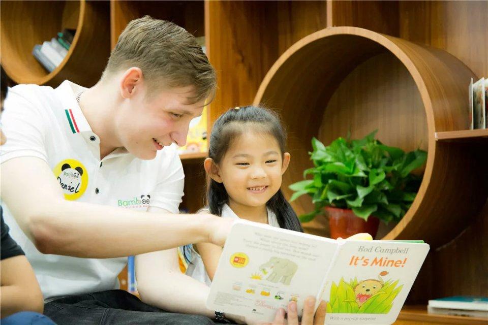 出国旅游基本英语口语_出国英语旅游常用口语视频_出国旅游英语口语速成