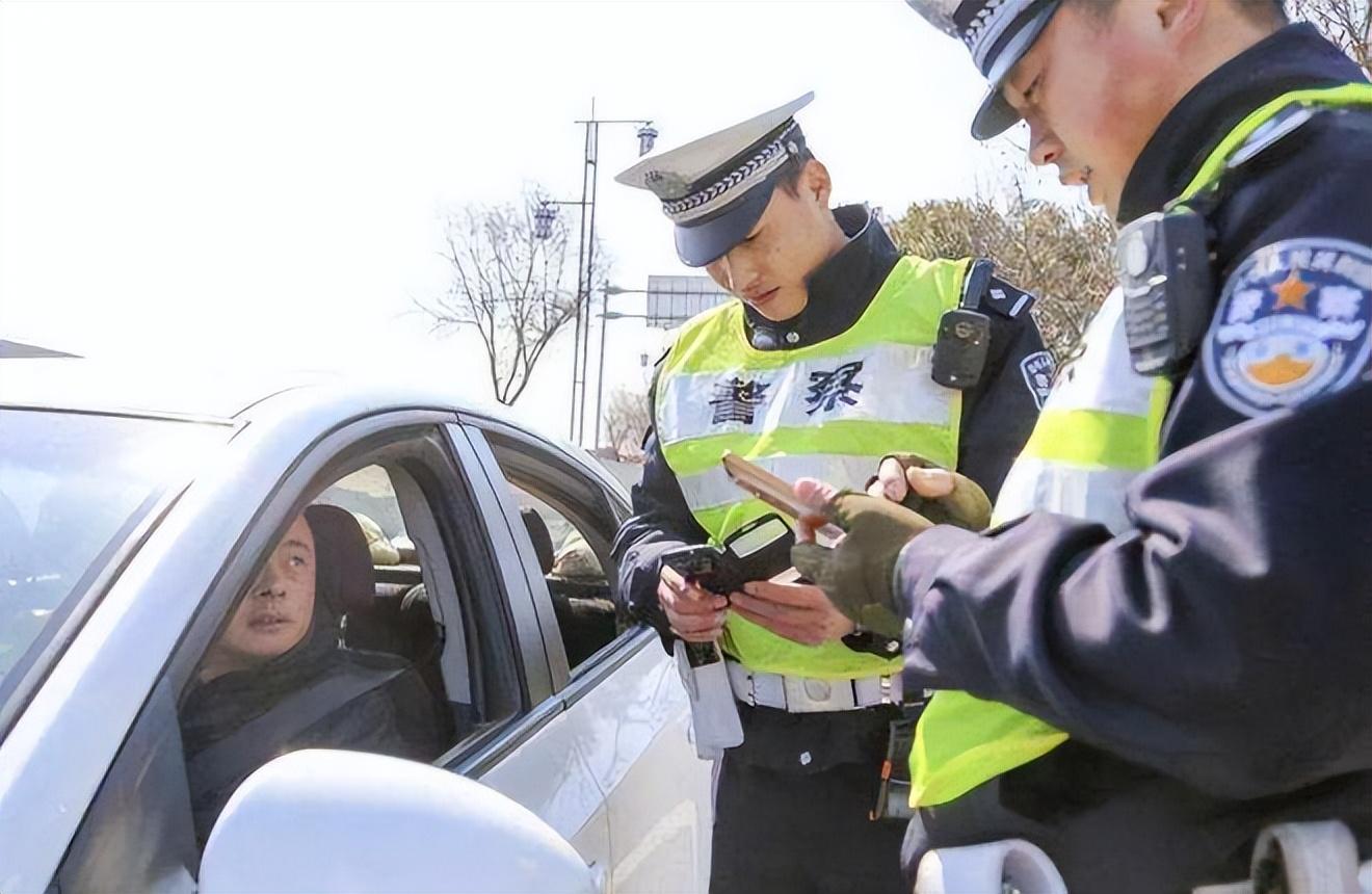 违章查询的软件_哪个软件查违章比较准_违章查询最好的软件是什么