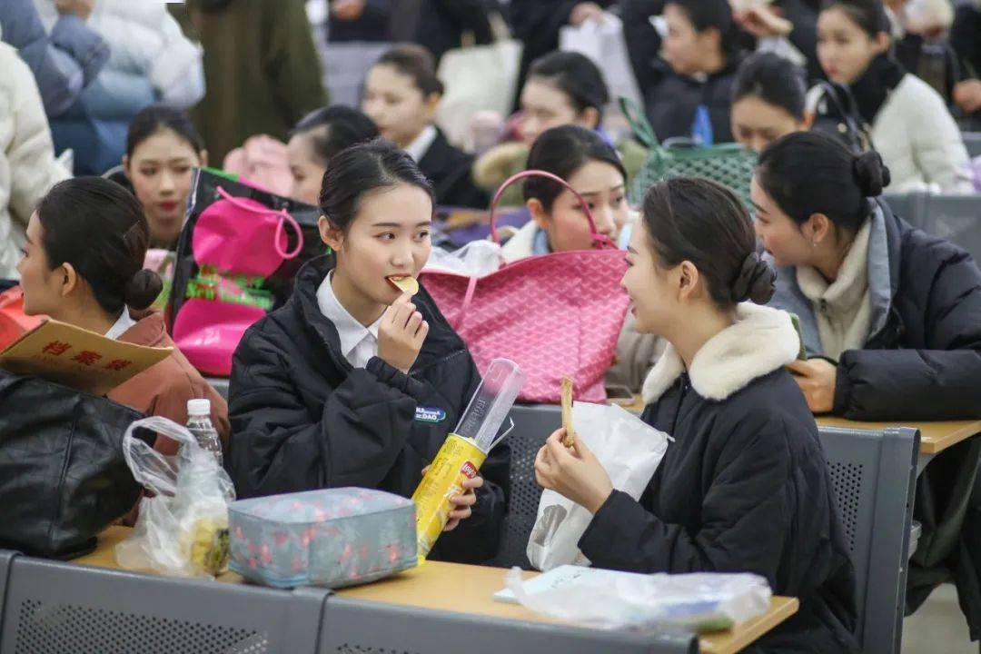 成都高级营养师招聘_成都营养师招聘信息_成都营养师工资