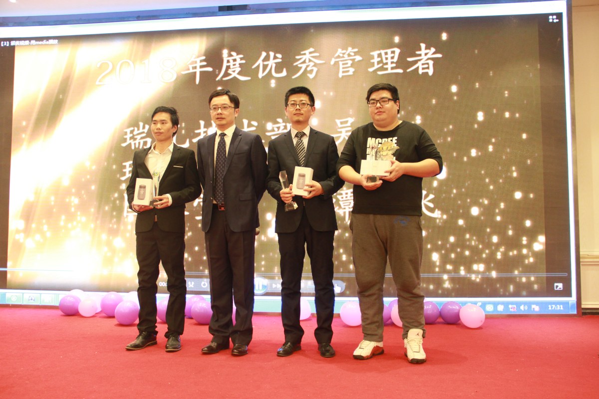 千余家企业提供2.3万个岗位 岗位多、行业新、招聘快