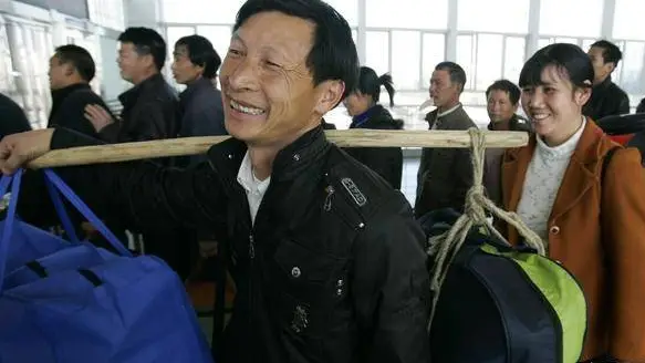 招工 【保山招聘】五险一金！不限学历！均薪6000元左右/月！