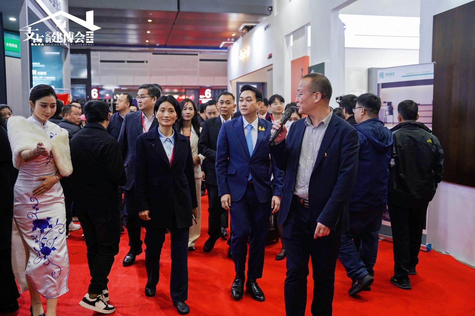 展会展位设计效果图_展会活动策划方案_展会