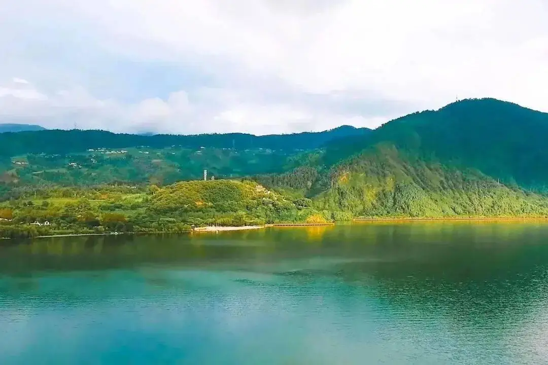 招聘应届毕业生_招聘_招聘网