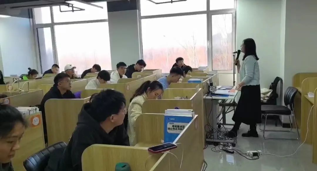 招聘会_招聘58同城找工作_招聘