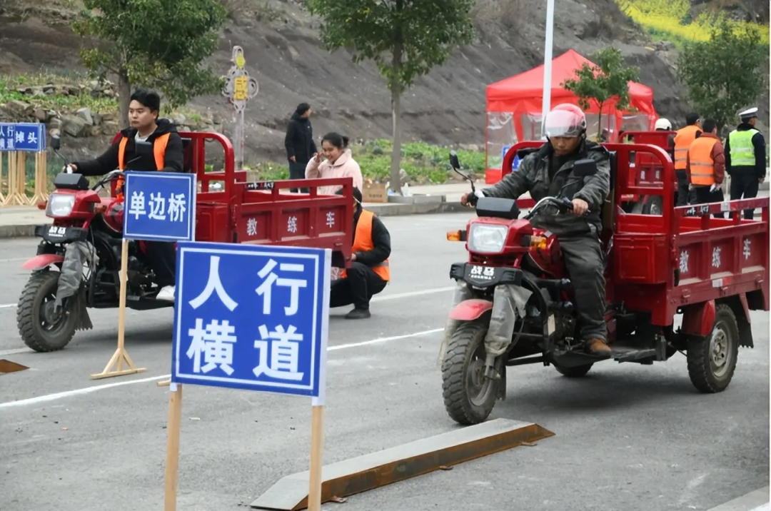 烟台挂牌摩托车在哪里_烟台挂牌摩托车能上路吗_烟台摩托车挂牌
