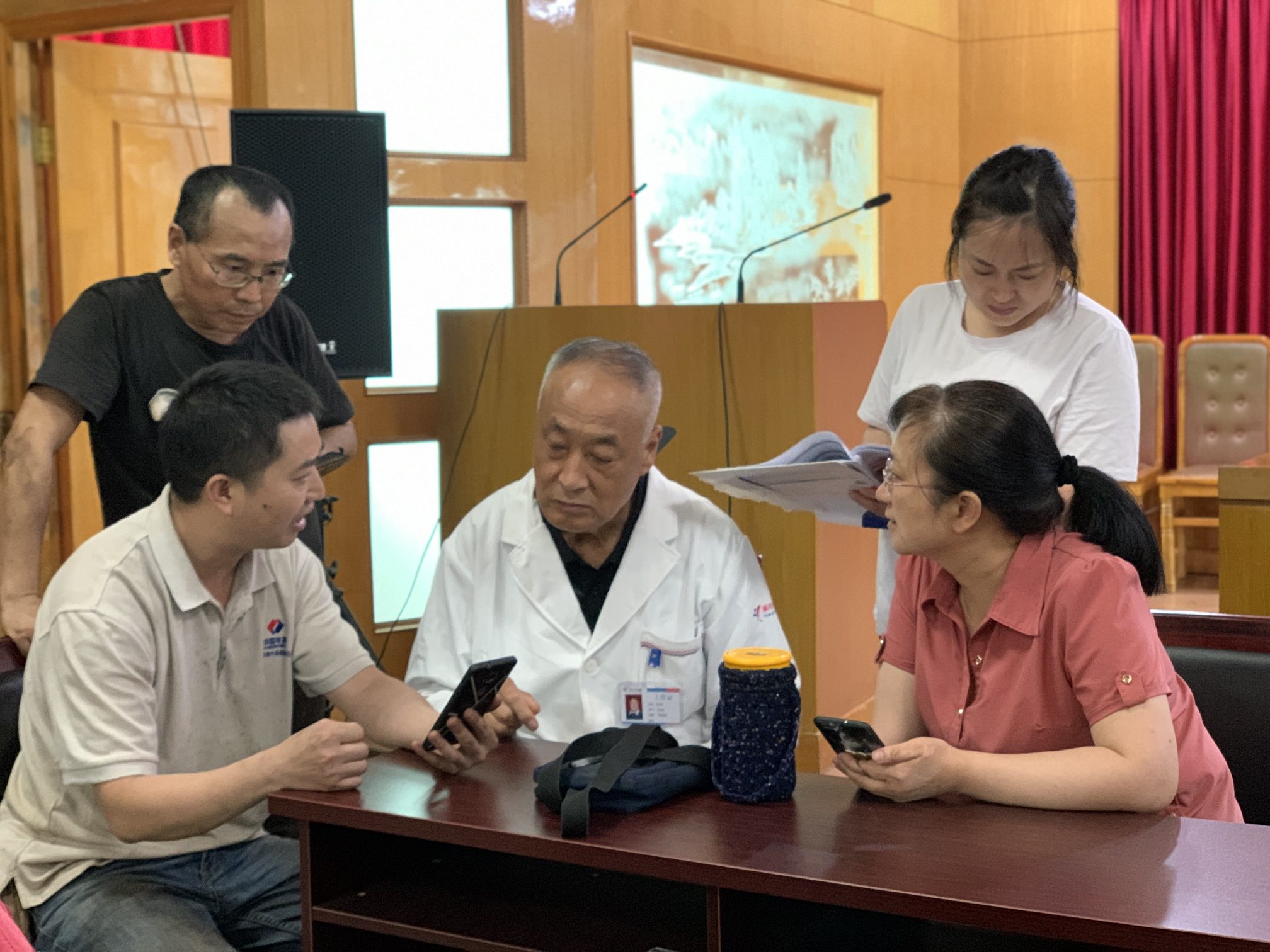 招聘信息最新招聘2024_招聘信息_招聘信息免费发布
