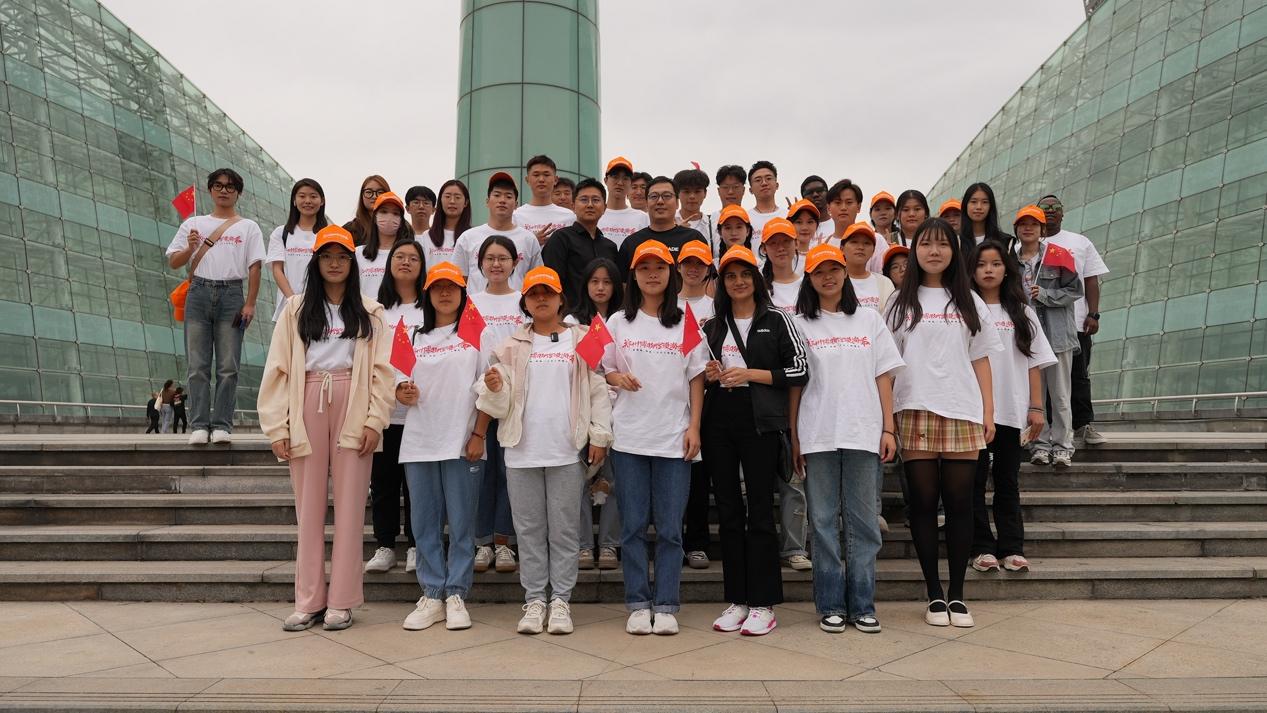郑州博物馆漫游活动吸引年轻大学生群体参与其中(图5)