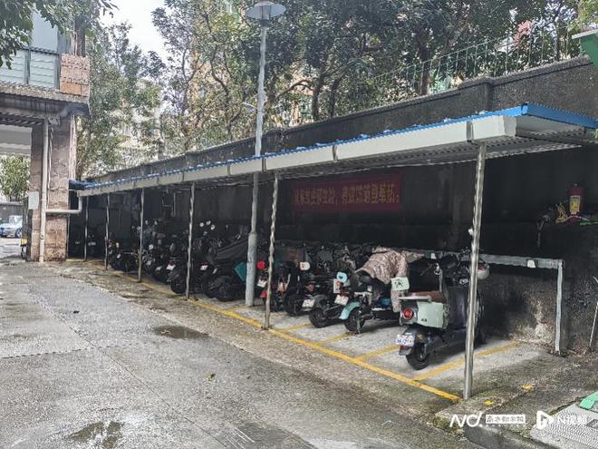 车棚钢架结构施工图_车棚钢结构图_钢结构车棚设计规范