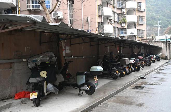 钢结构车棚设计规范_车棚钢架结构施工图_车棚钢结构图