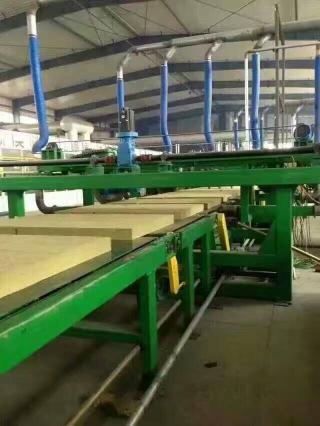 钢结构岩棉板安装施工工艺_钢结构岩棉网安装_钢结构岩棉板施工做法